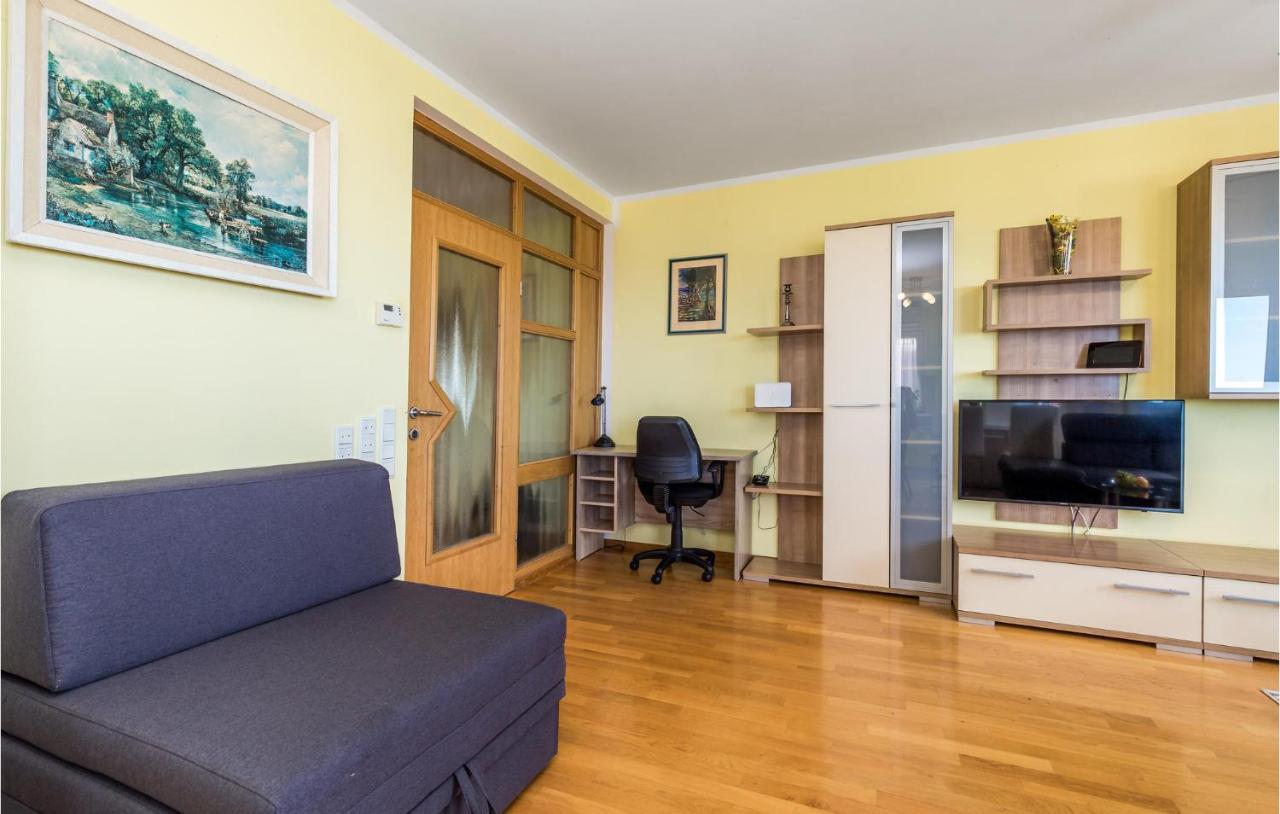 Stunning Apartment In Volosko With House Sea View Ngoại thất bức ảnh