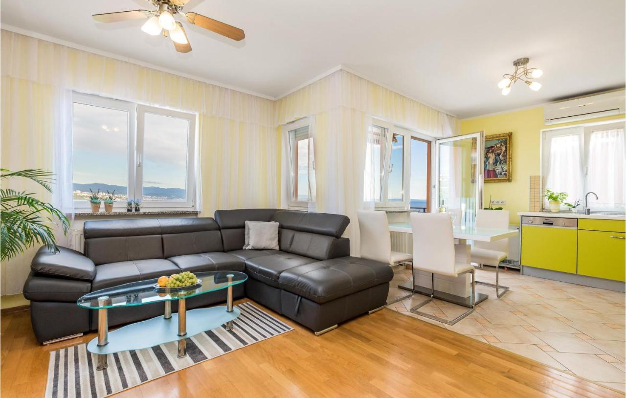 Stunning Apartment In Volosko With House Sea View Ngoại thất bức ảnh